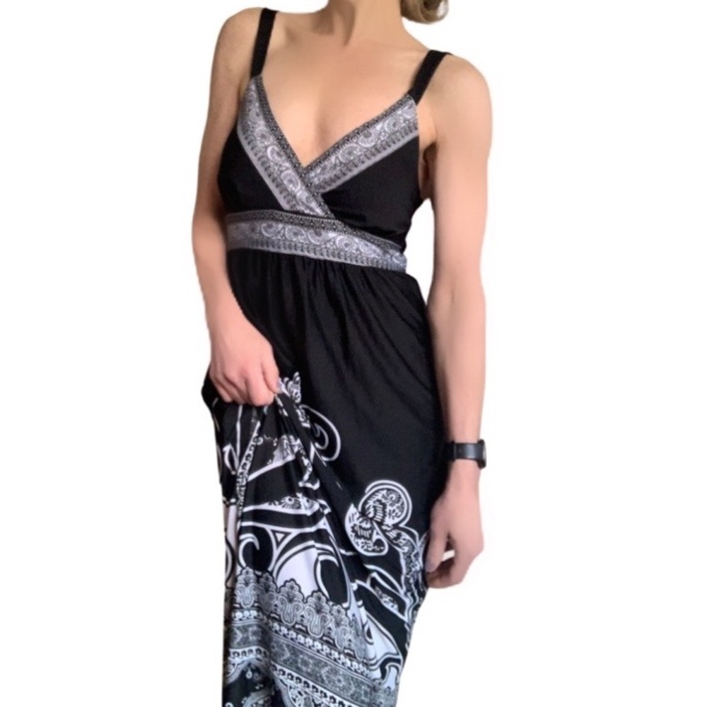 Olivia Matthews Black White Boho Aztec Maxi Dress Size Medium - Picture 2 of 12